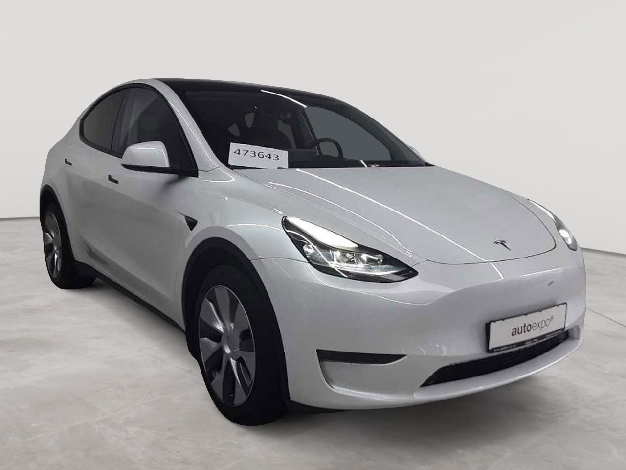 Tesla Model Y Long Range Dual Motor AWD