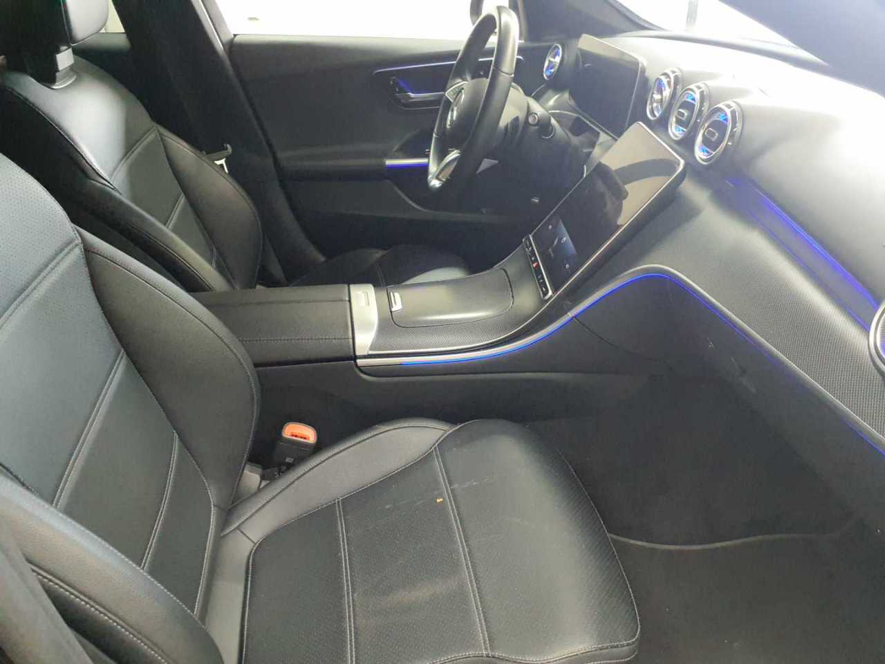 Mercedes-Benz C 220 d T 9G-TRONIC Avantgarde 8