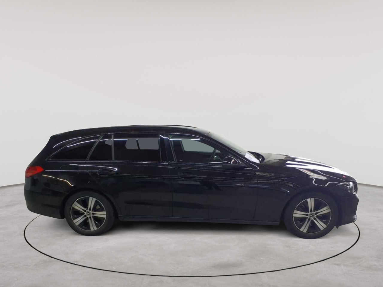 Mercedes-Benz C 220 d T 9G-TRONIC Avantgarde 3