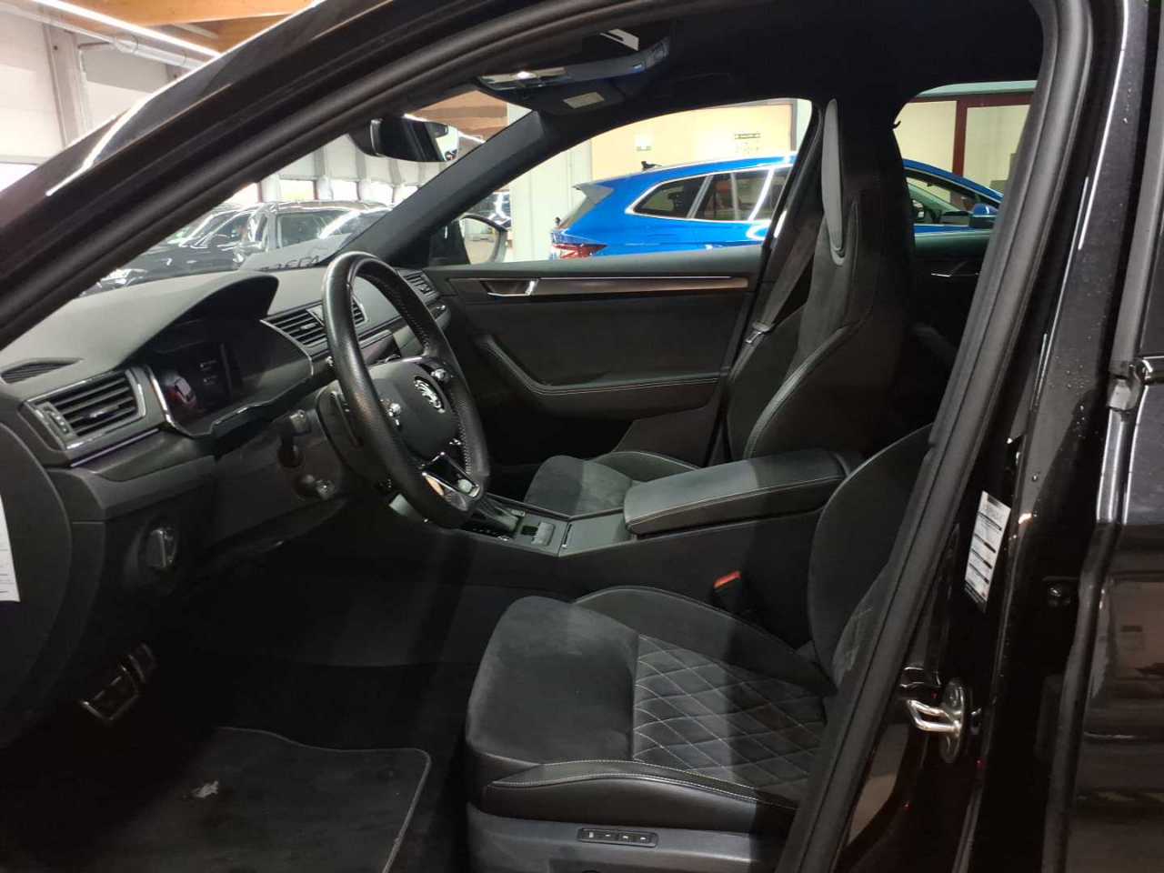 Skoda Superb Combi 1.4 TSI iV DSG Sportline 7