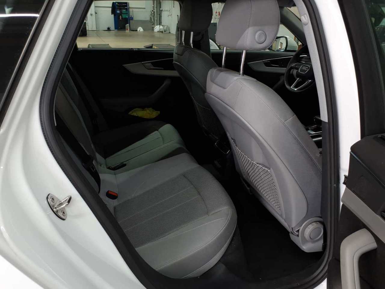 Audi A4 Avant 35 TDI S tronic 14