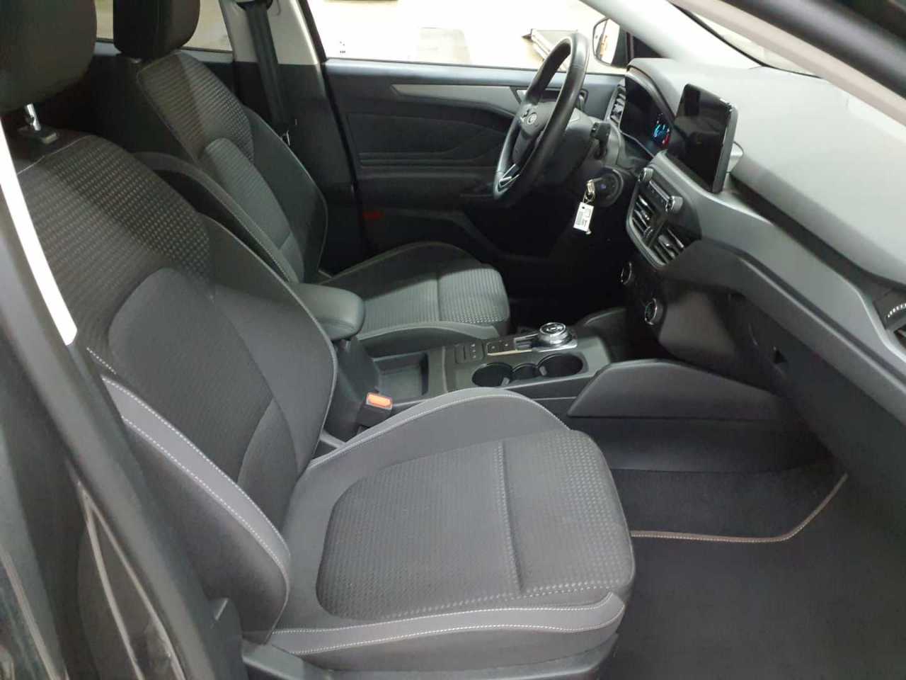 Ford Focus Turnier 1.5 EcoBlue Start-Stopp-System Aut. COOL&CONNECT 8