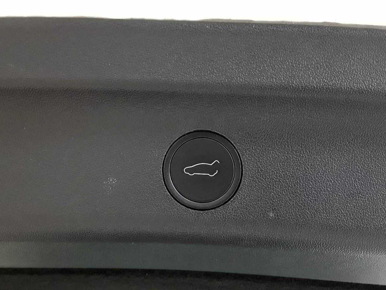 Tesla Model Y Long Range Dual Motor AWD 20