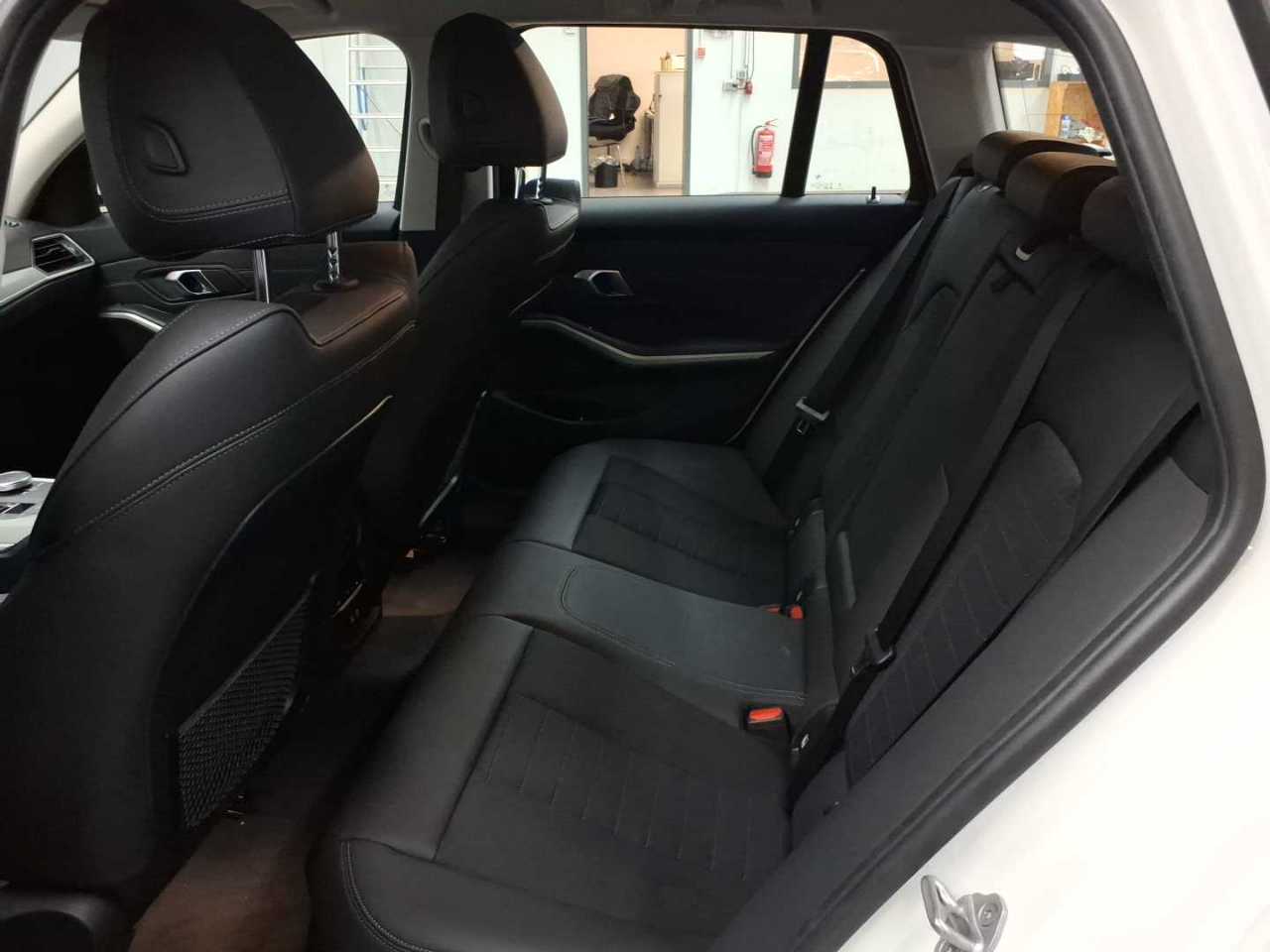 Bmw 320d Touring Aut. 13