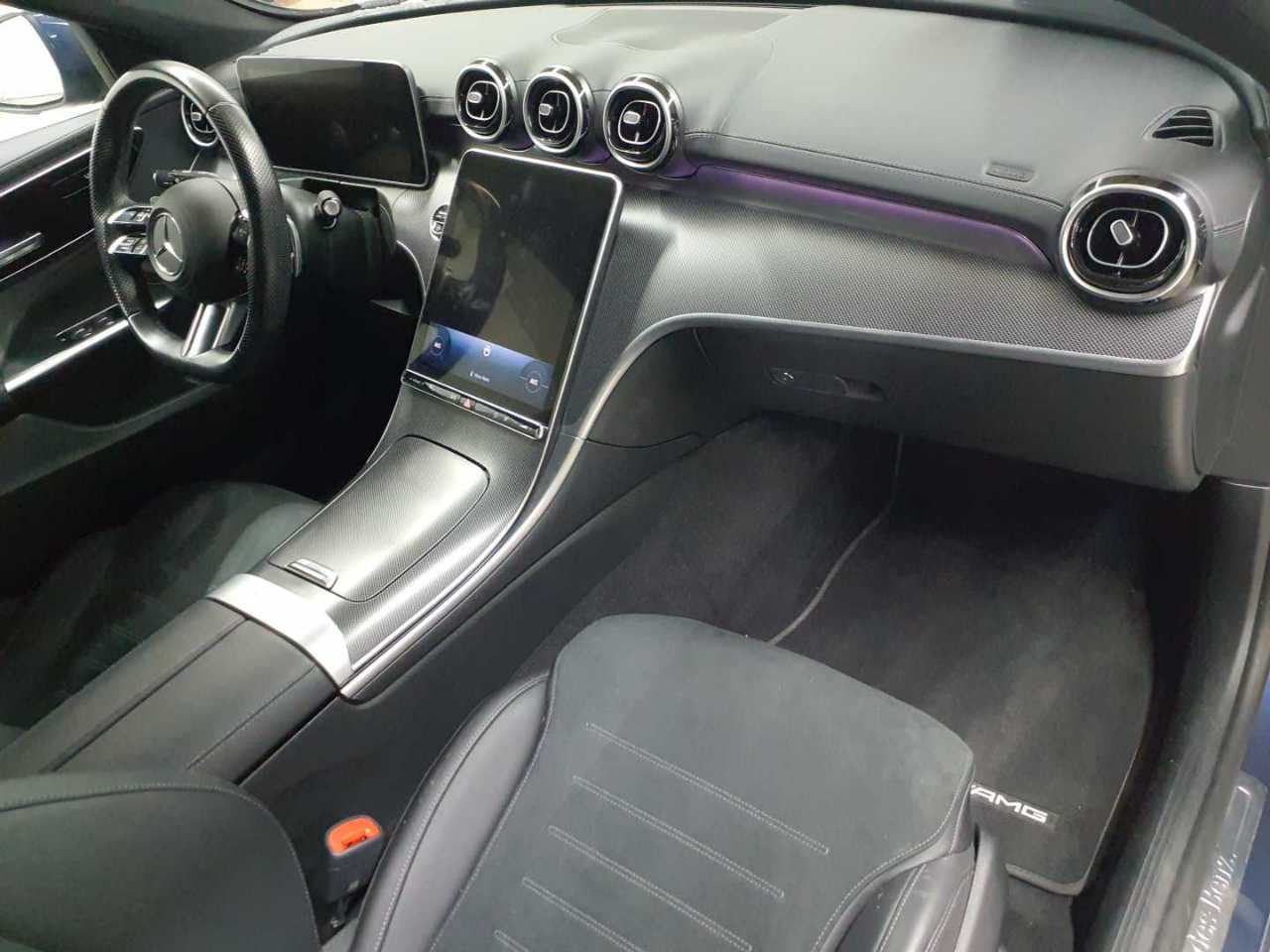 Mercedes-Benz C 220 d 4Matic T 9G-TRONIC AMG Line 9