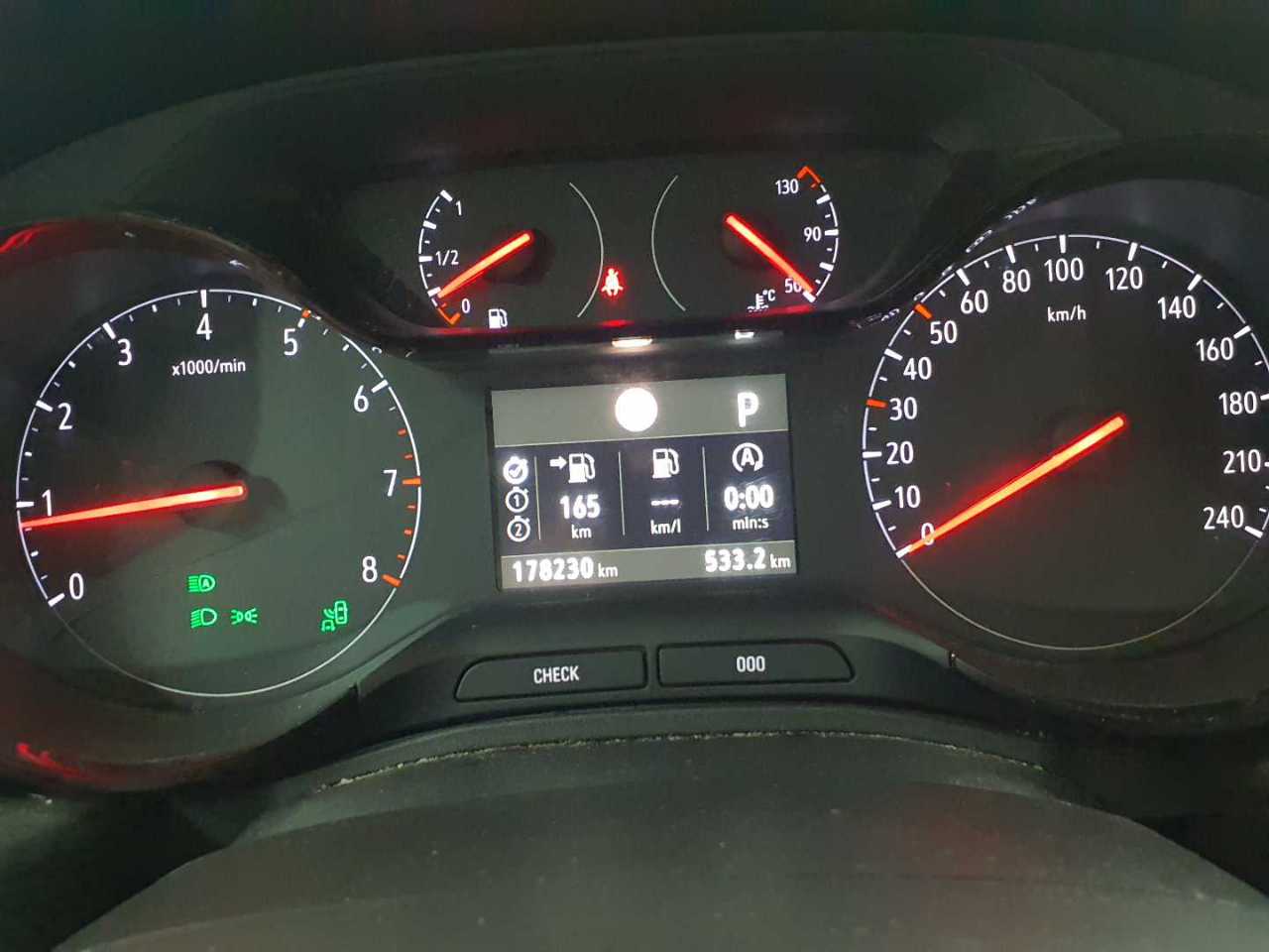 Opel Grandland X 1.5 D Start/Stop Automatik Business Edition 11