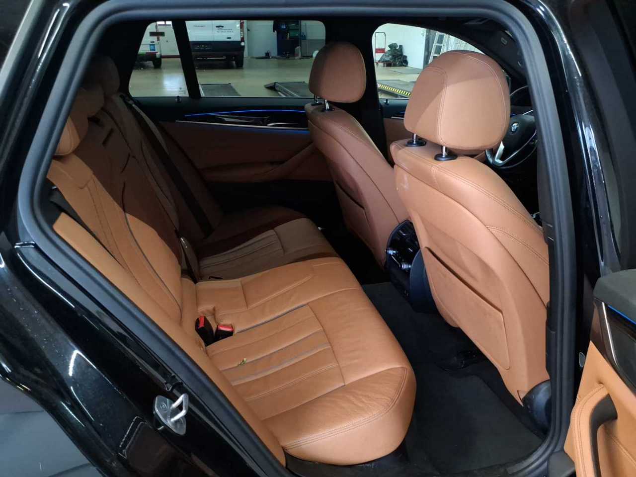 Bmw 520e Touring Aut. 14