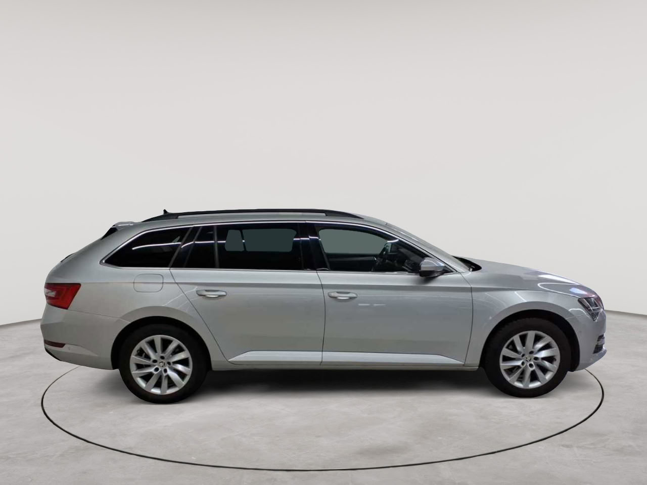 Skoda Superb Combi 2.0 TDI 4x4 DSG Ambition 3