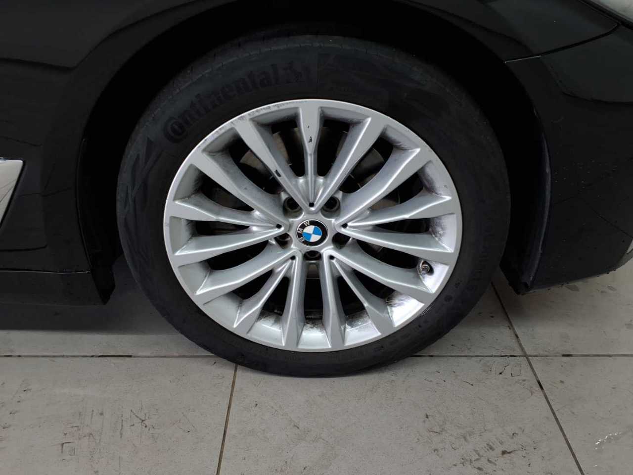 Bmw 520i Touring Aut. Luxury Line 17