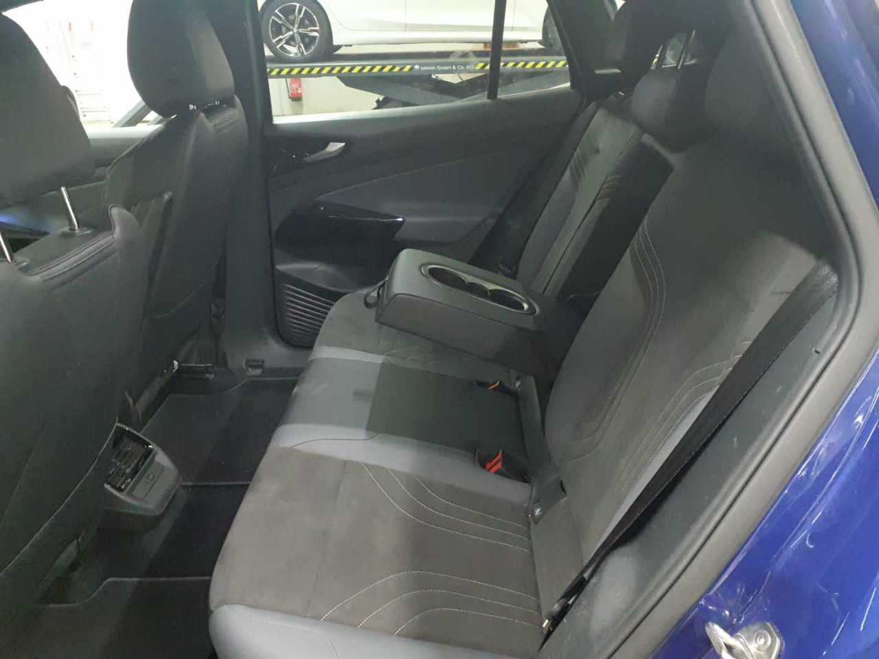 Volkswagen ID.4 Pro 14