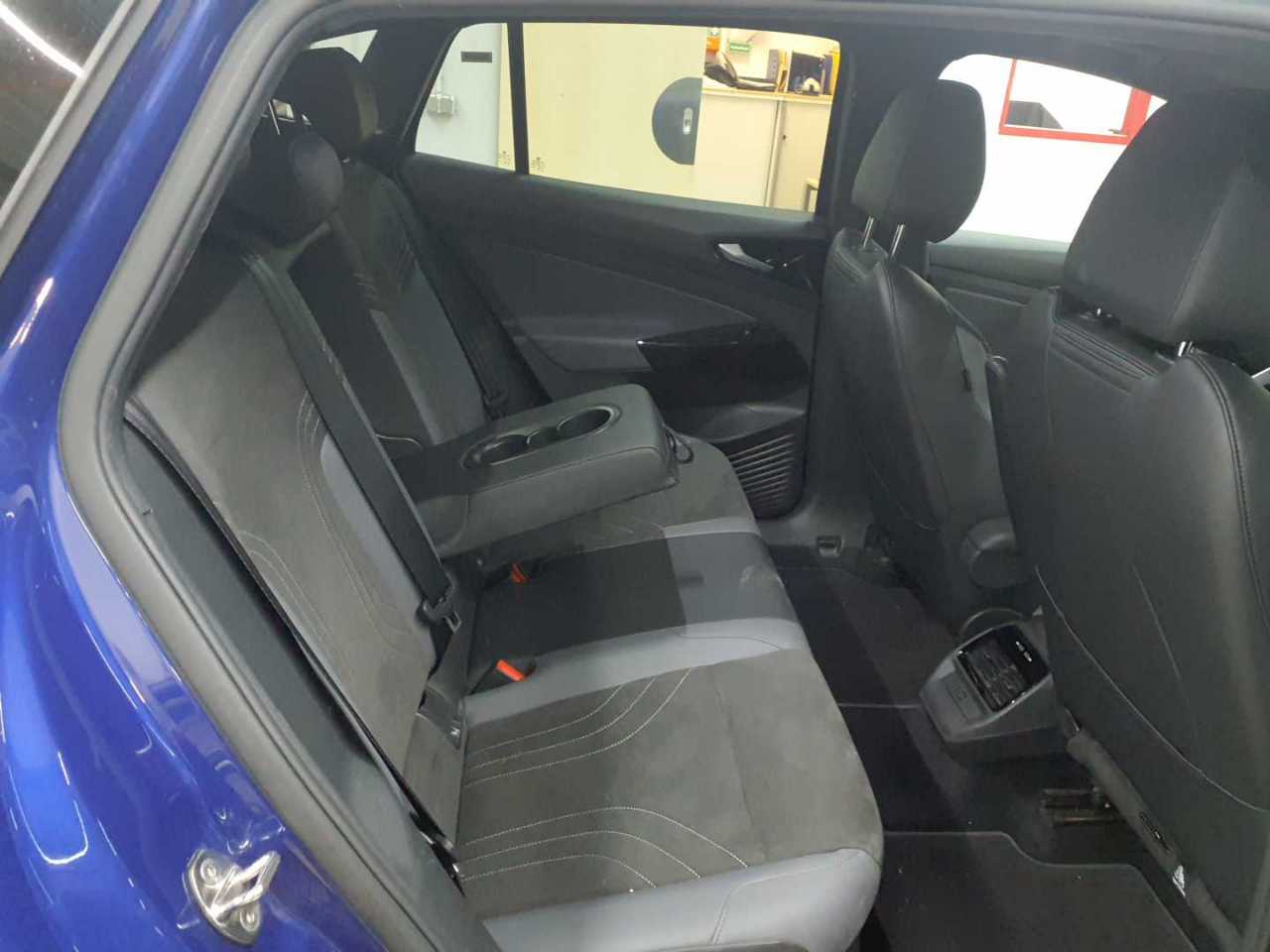 Volkswagen ID.4 Pro 13