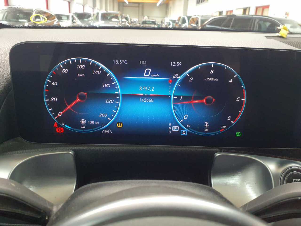 Mercedes-Benz GLB 220 d 4Matic 8G-DCT Progressive 11