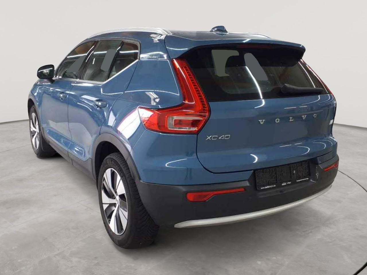 Volvo XC40 T4 Recharge DKG Plus Bright 5