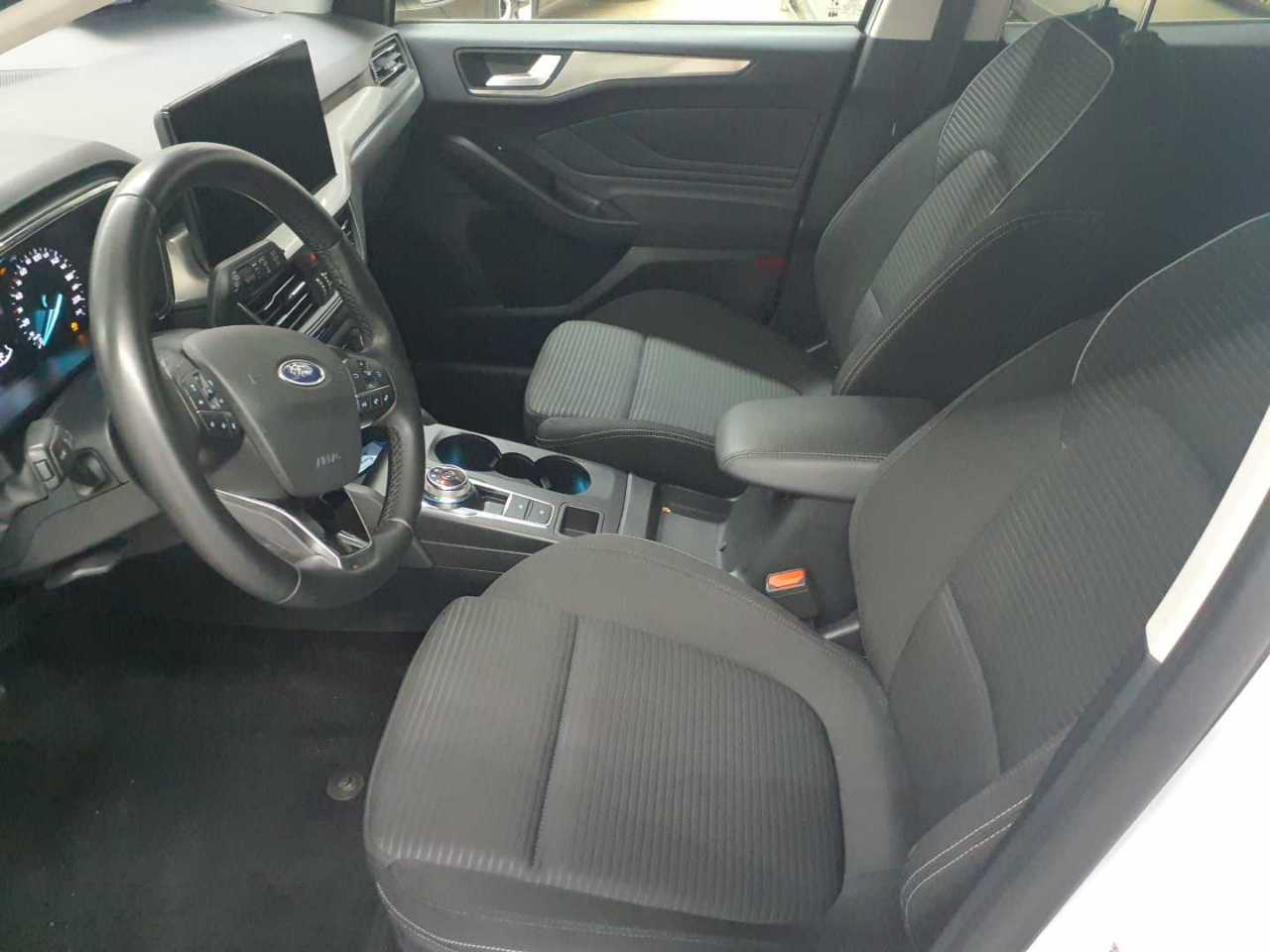 Ford Focus Turnier 1.5 EcoBlue Start-Stopp-System Aut. TITANIUM 7