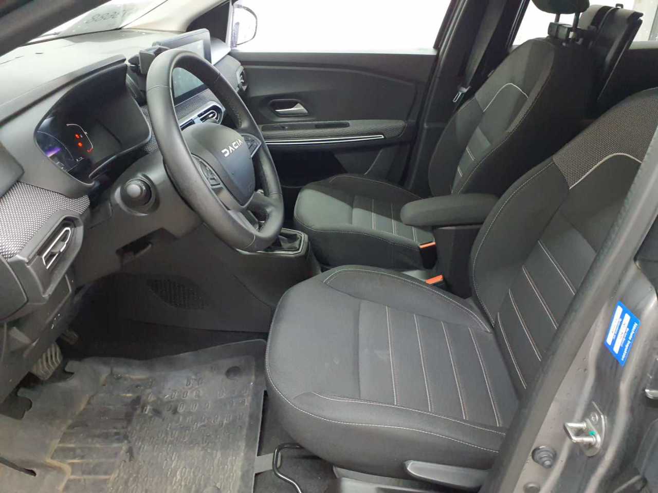 Dacia Jogger Hybrid 140 (7-Sitzer) Extreme 8