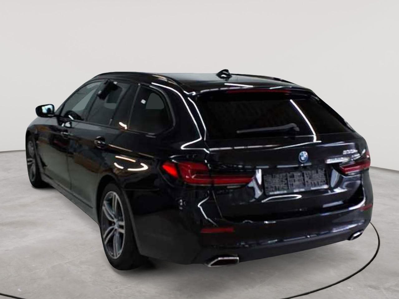 BMW 530e Touring Aut. 5