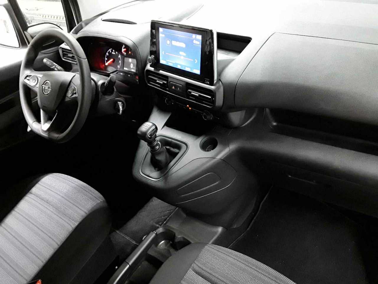 Opel Combo Life 1.2 Turbo Start/Stop Edition 9