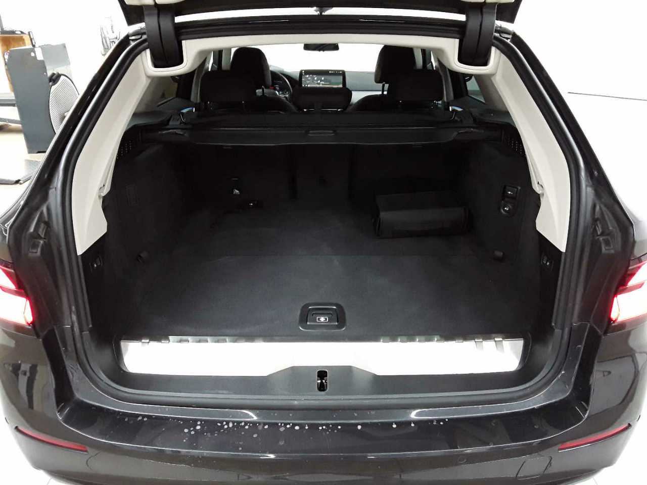 Bmw 530e Touring Aut. 15