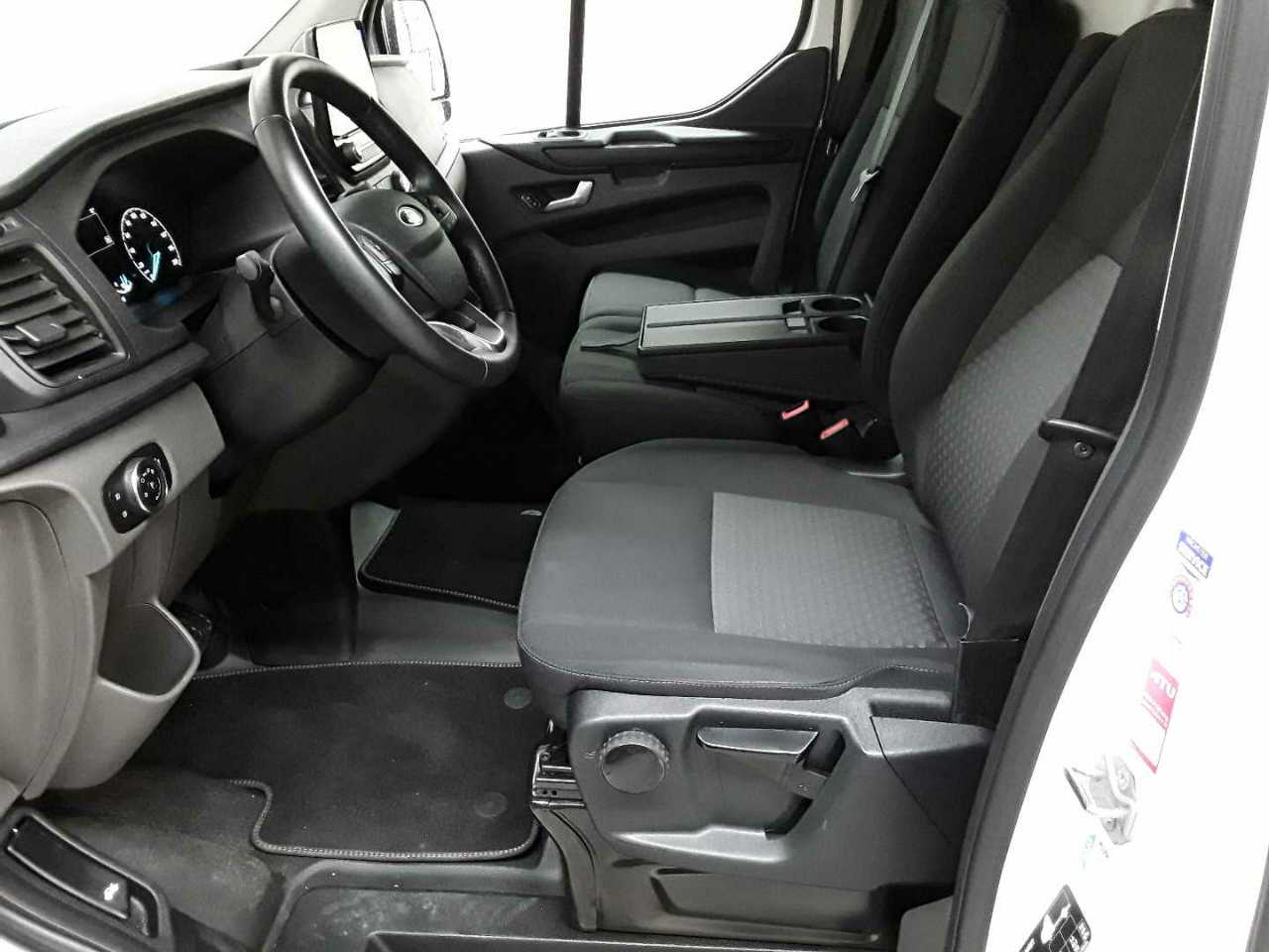 Ford Transit Custom 300 L1H1 LKW VA Autm. Trend 7