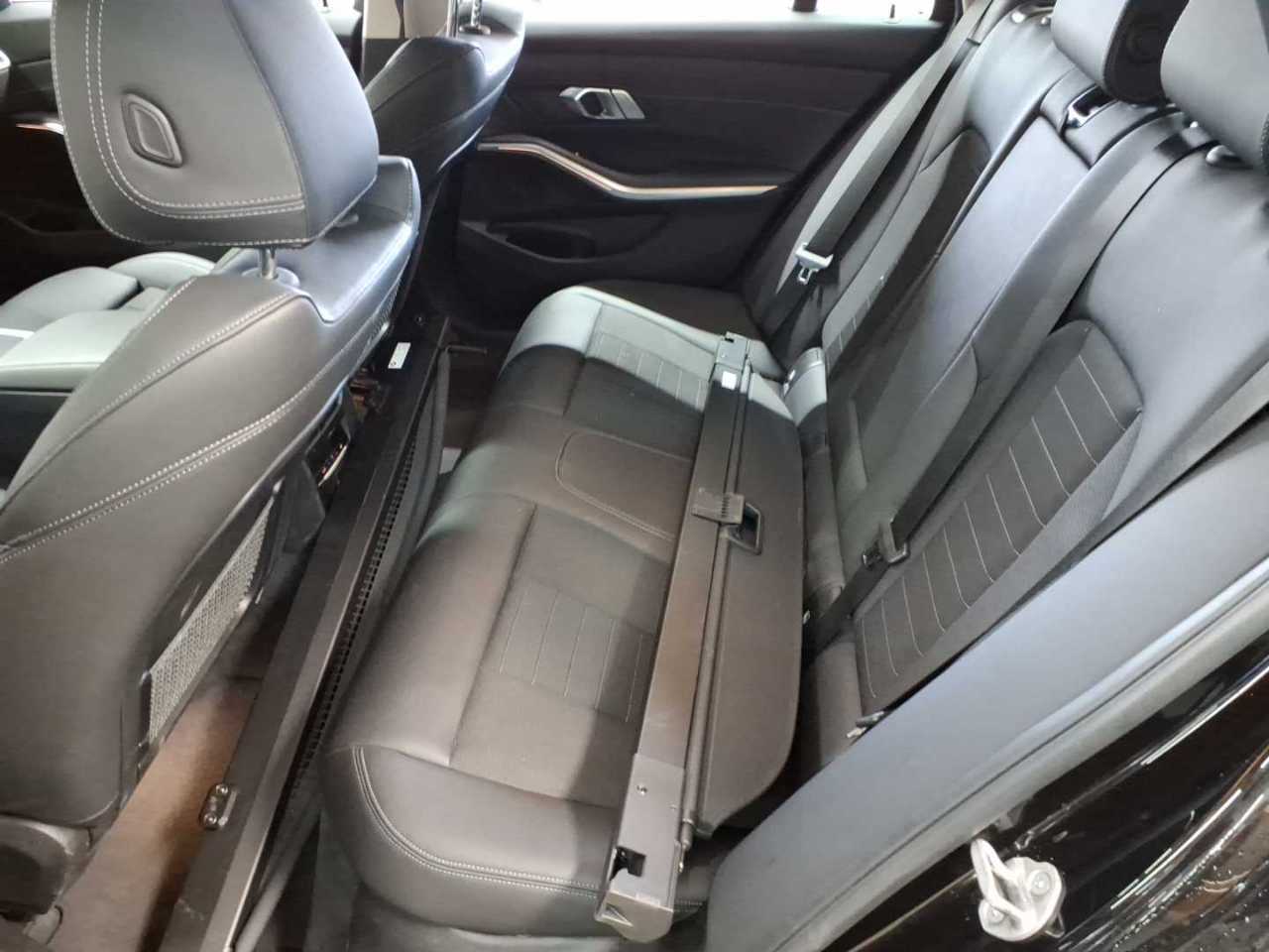 Bmw 318d Touring Aut. 13