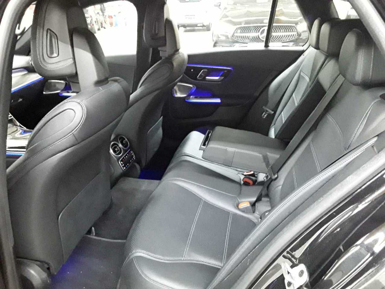 Mercedes-Benz C 300 d T 9G-TRONIC AMG Line Advanced 13