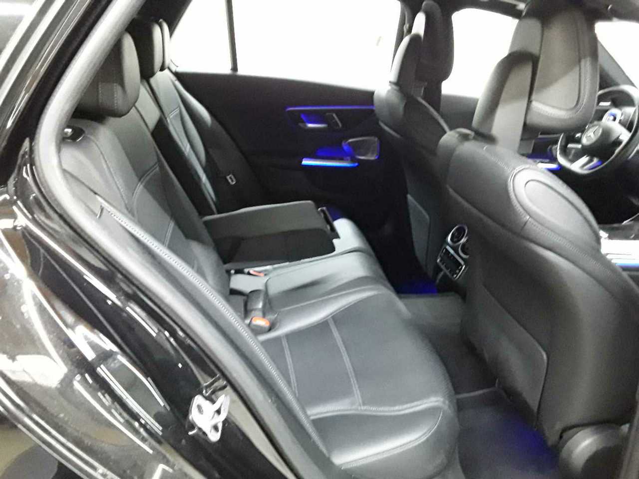 Mercedes-Benz C 300 d T 9G-TRONIC AMG Line Advanced 14