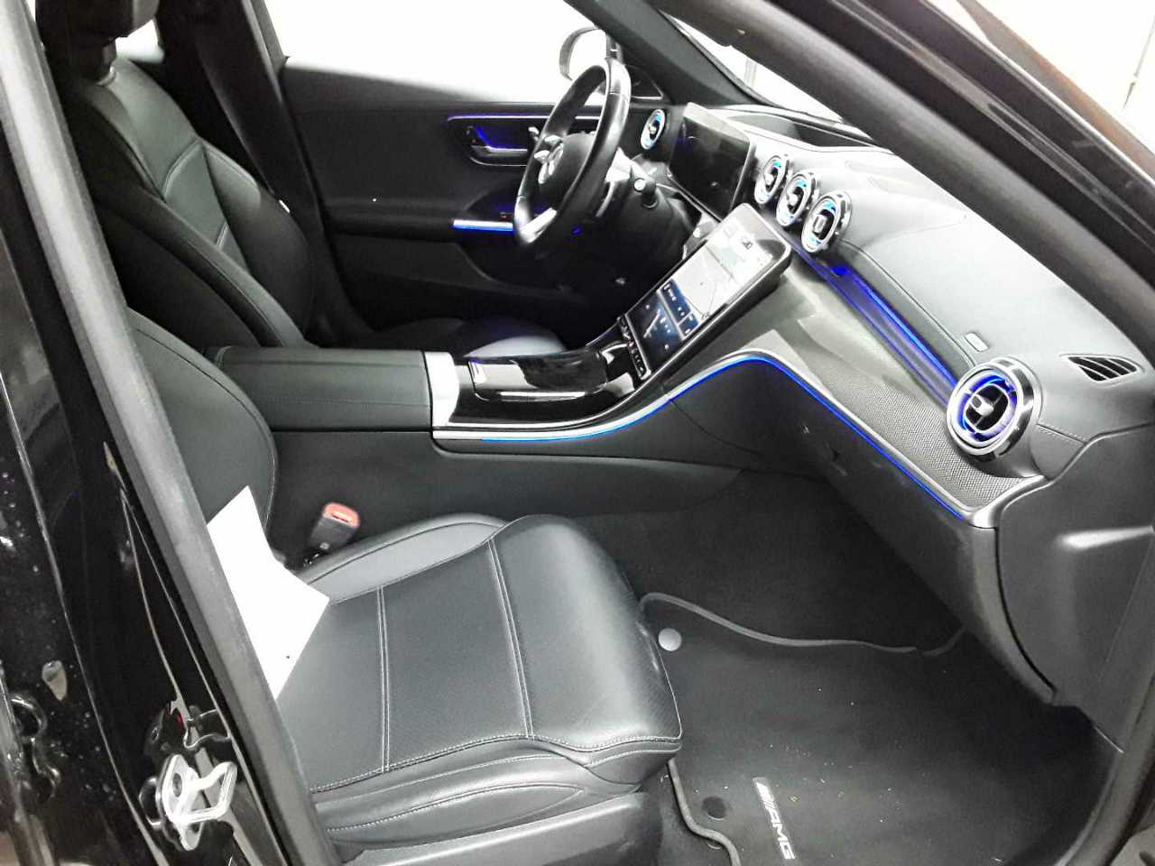 Mercedes-Benz C 300 d T 9G-TRONIC AMG Line Advanced 8