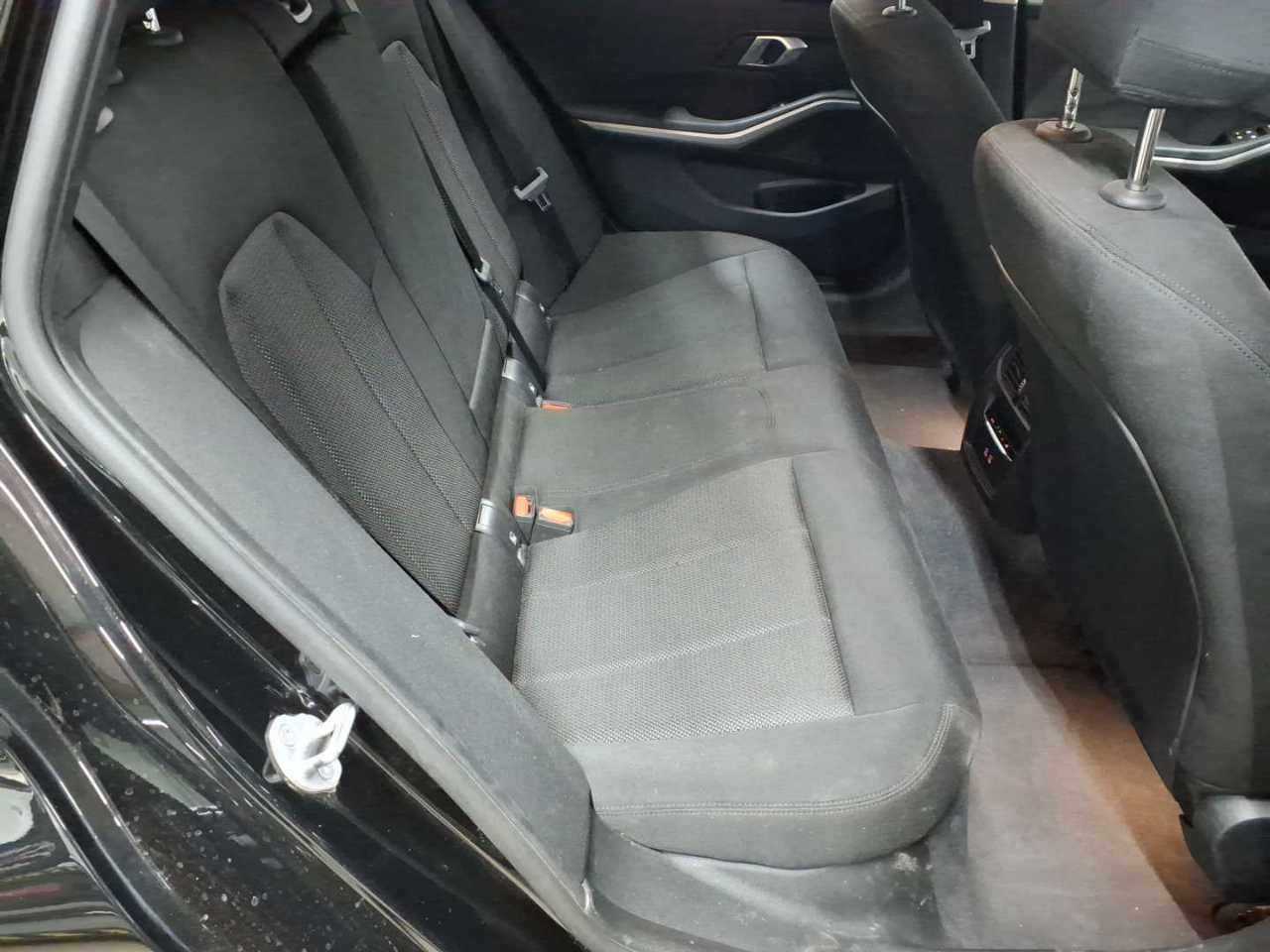 BMW 318d Touring Aut. 14
