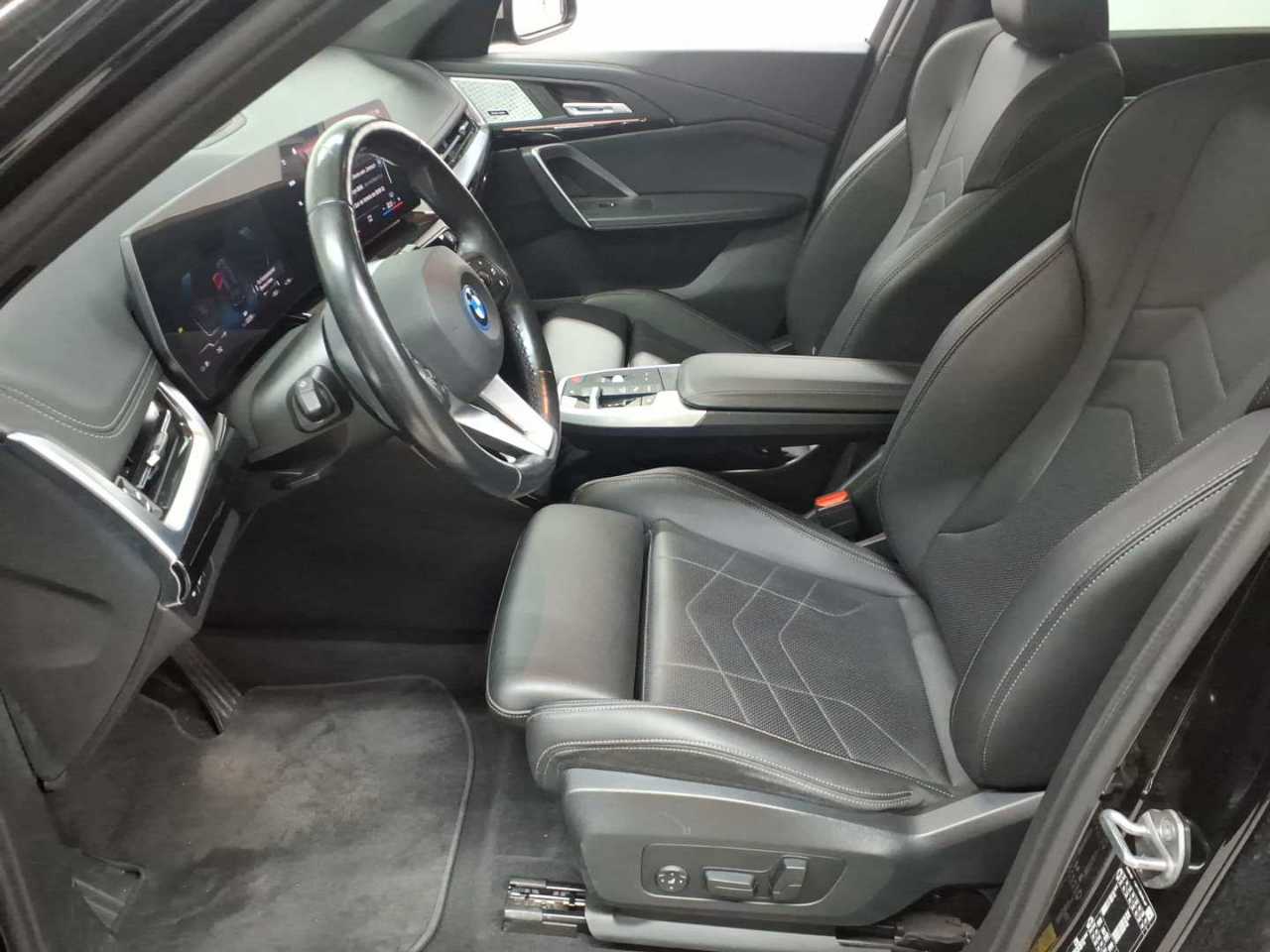 Bmw iX1 xDrive30 xLine 7