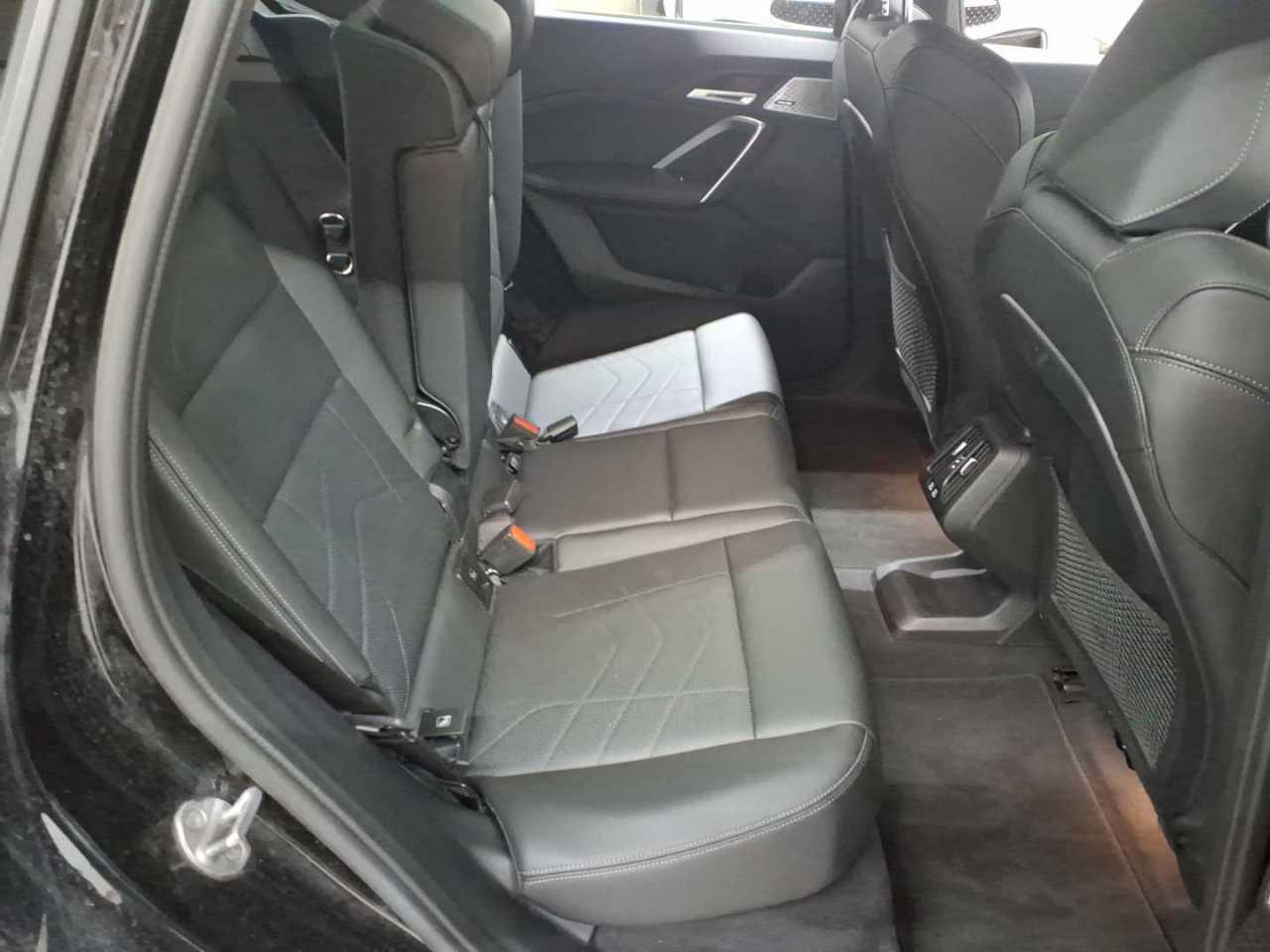 Bmw iX1 xDrive30 xLine 14