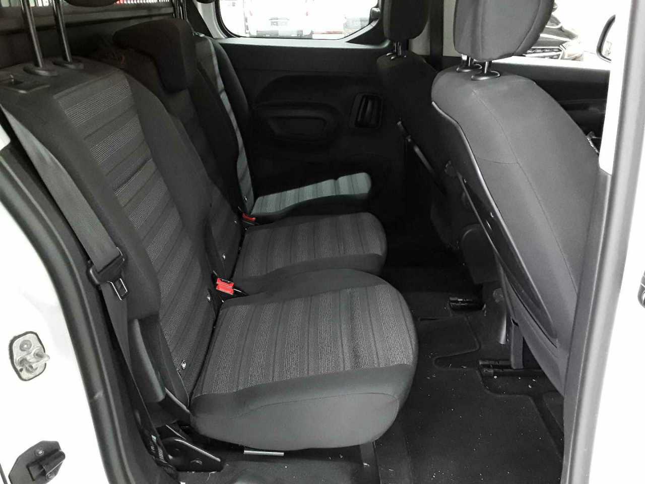 Opel Combo Life 1.2 Turbo Start/Stop Edition 14