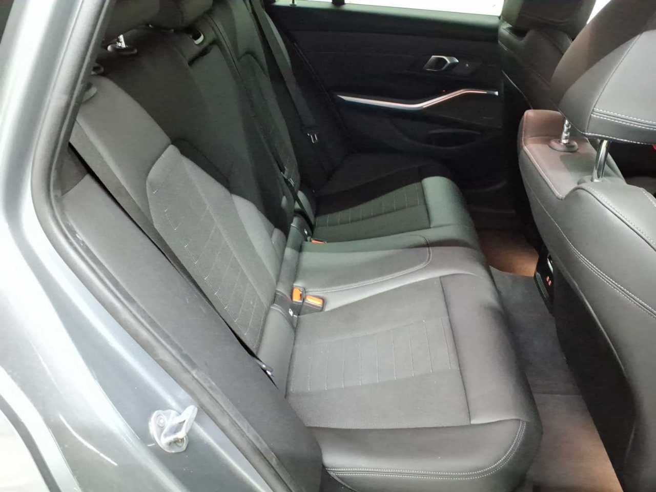 Bmw 318d Touring Aut. 14