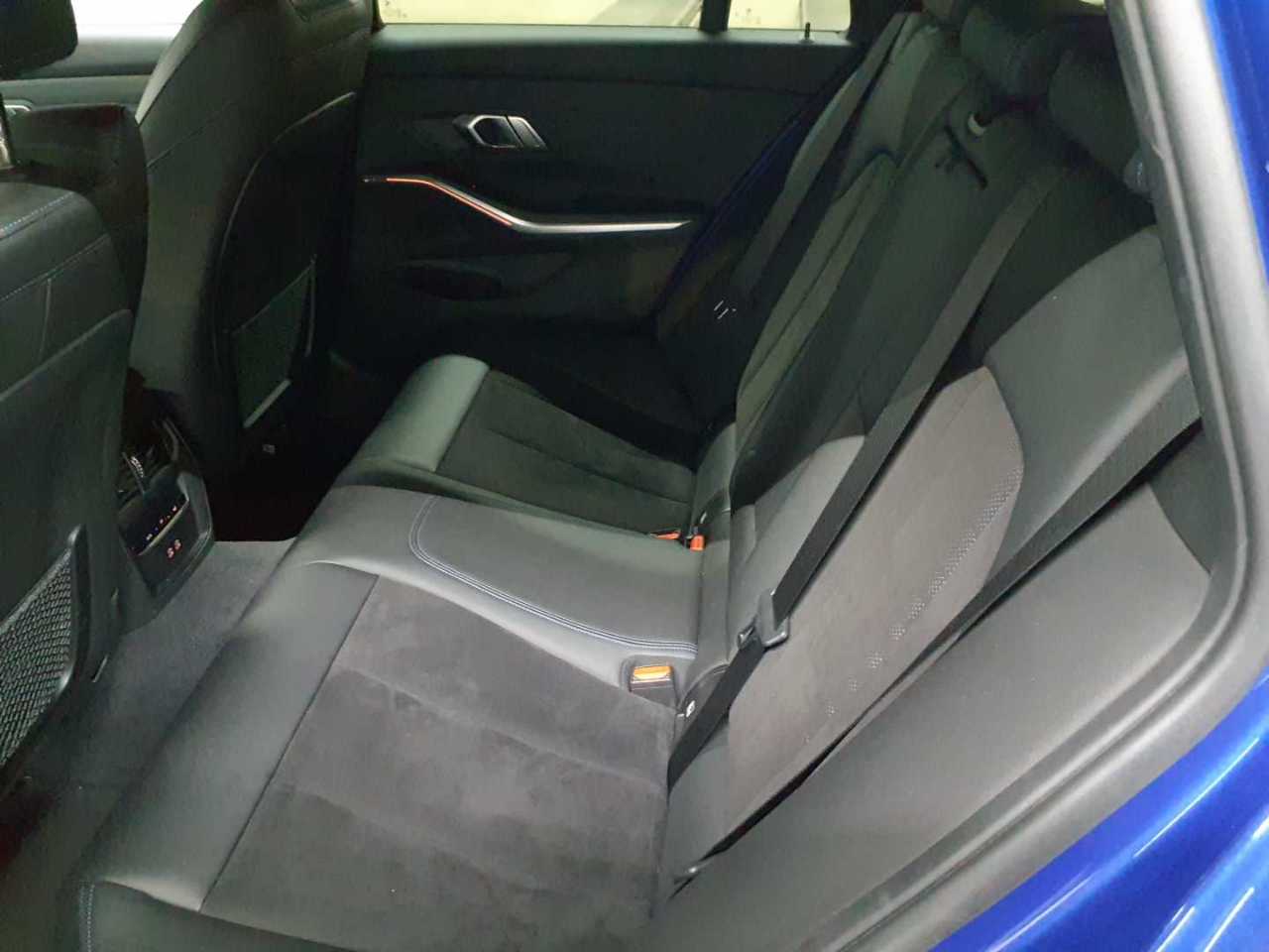 BMW 320i Touring Aut. M Sport 13