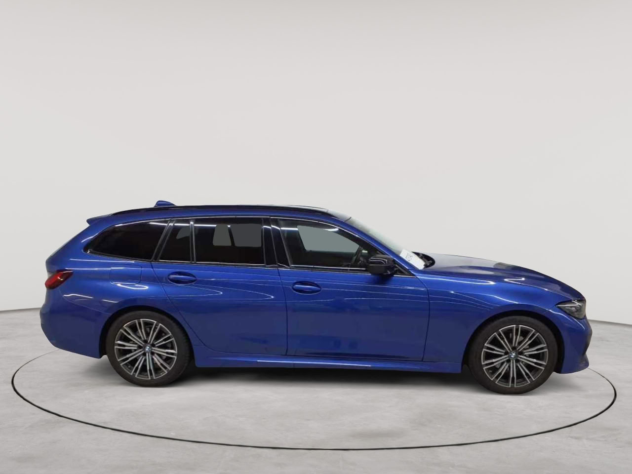 BMW 320i Touring Aut. M Sport 3