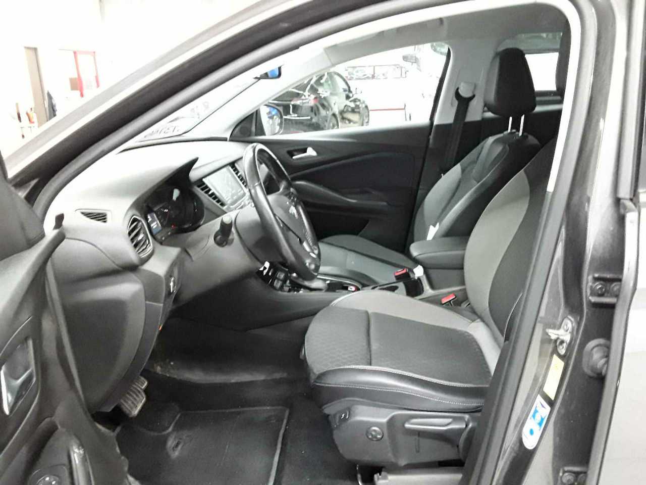 Opel Grandland X 1.5 D Start/Stop Automatik Business Edition 7