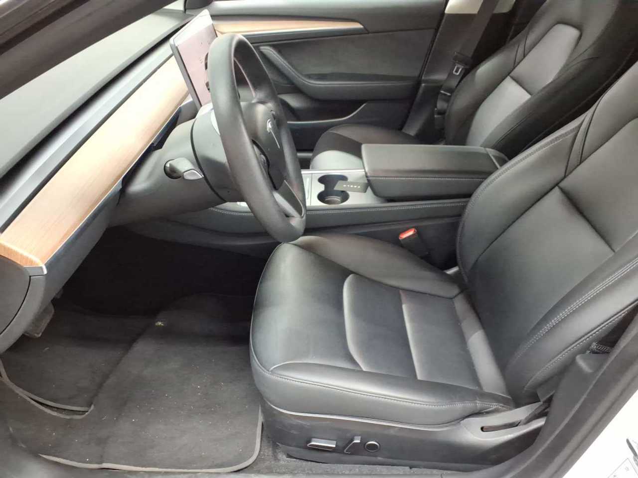 Tesla Model 3 Langstreckenbatt. Allradantrieb Dual Motor 7