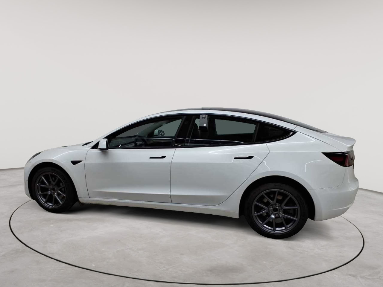 Tesla Model 3 Langstreckenbatt. Allradantrieb Dual Motor 6