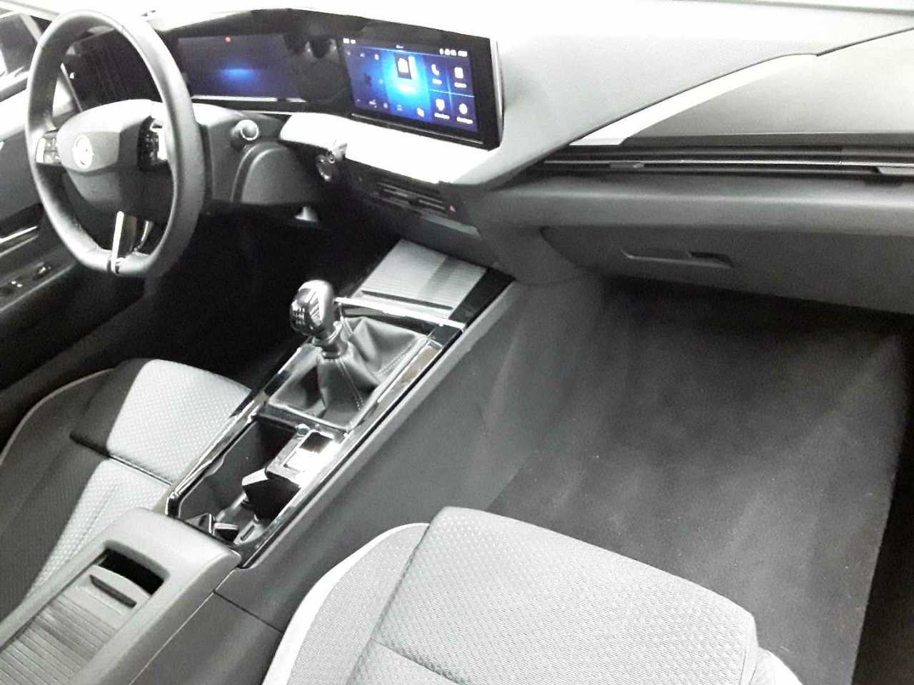 Opel Astra Sports Tourer 1.2 Turbo Enjoy 9