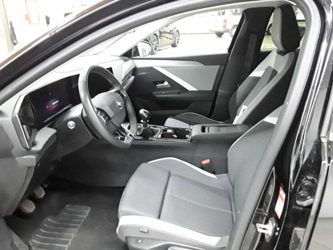 Opel Astra Sports Tourer 1.2 Turbo Enjoy 7