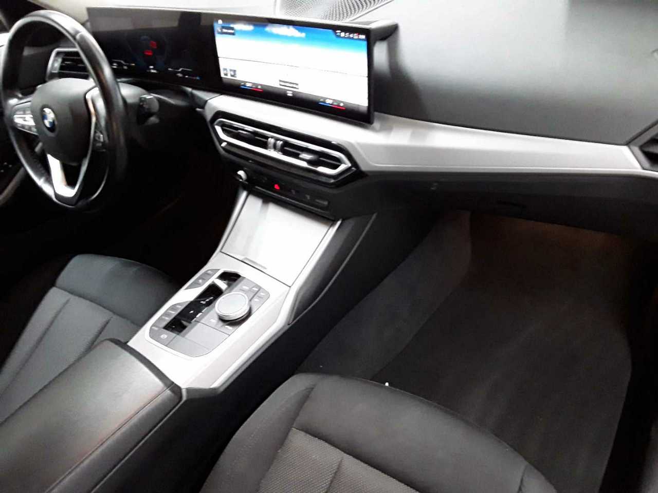 Bmw 318d Touring Aut. 9