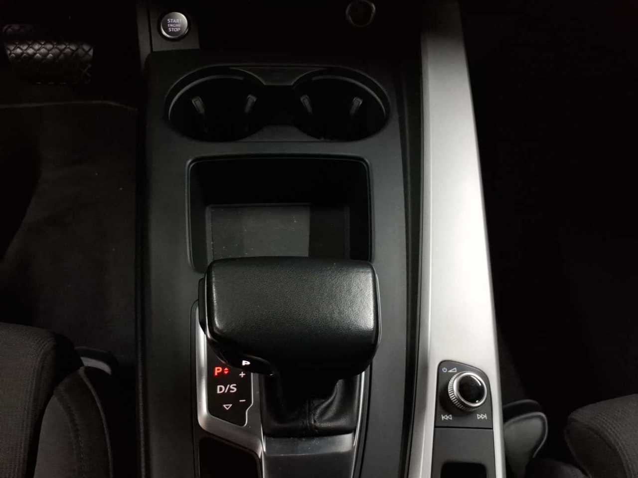 Audi A4 Avant 40 TDI S tronic advanced 10