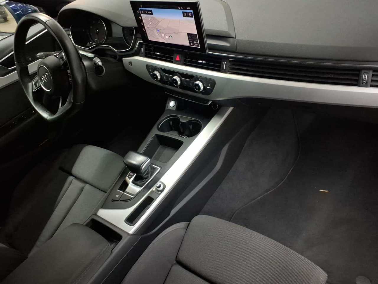 Audi A4 Avant 40 TDI S tronic advanced 9