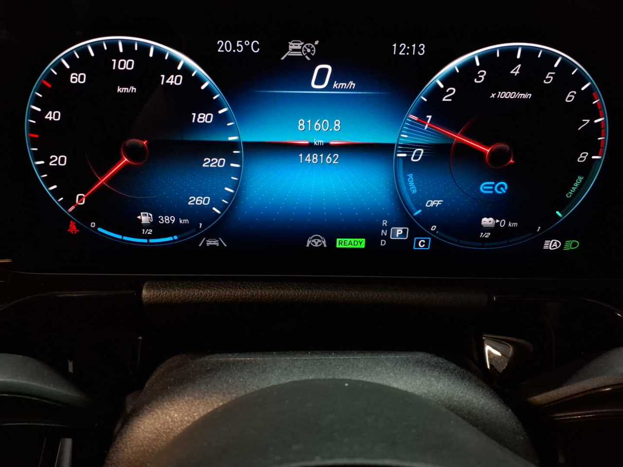 Mercedes-Benz GLA 250 e 8G-DCT Style 11