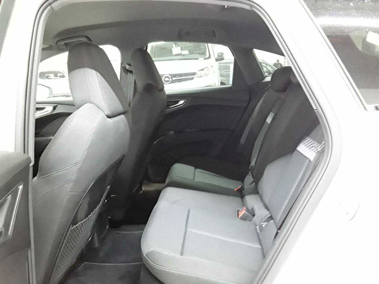 Audi Q4 e-tron 40 Sportback 13
