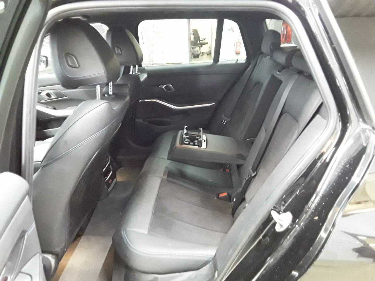 Bmw 320d Touring Aut. 13