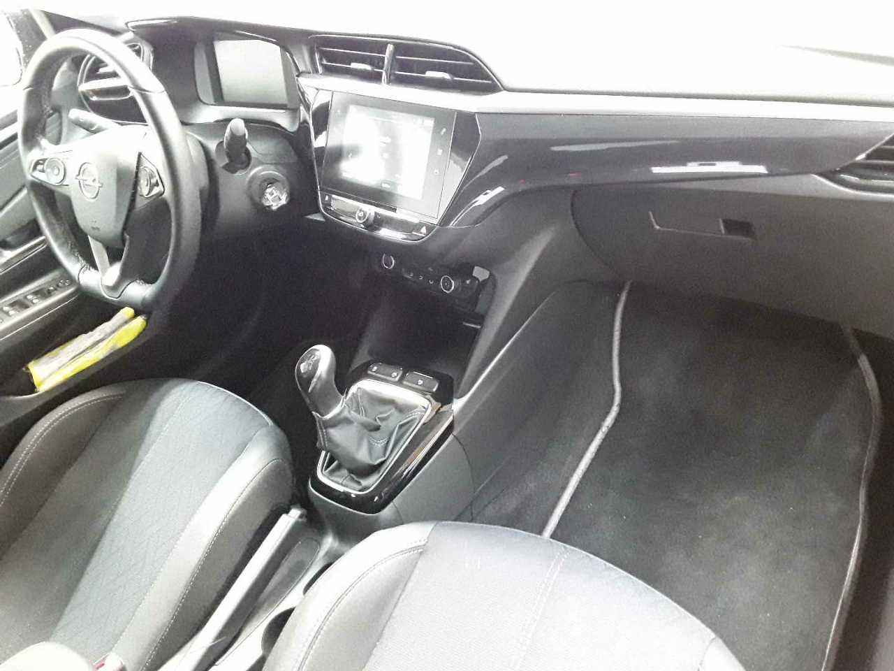 Opel Corsa 1.2 Start/Stop Elegance 9