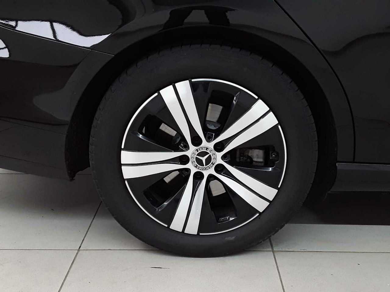 Mercedes-Benz C 220 d 4Matic T 9G-TRONIC Avantgarde 18