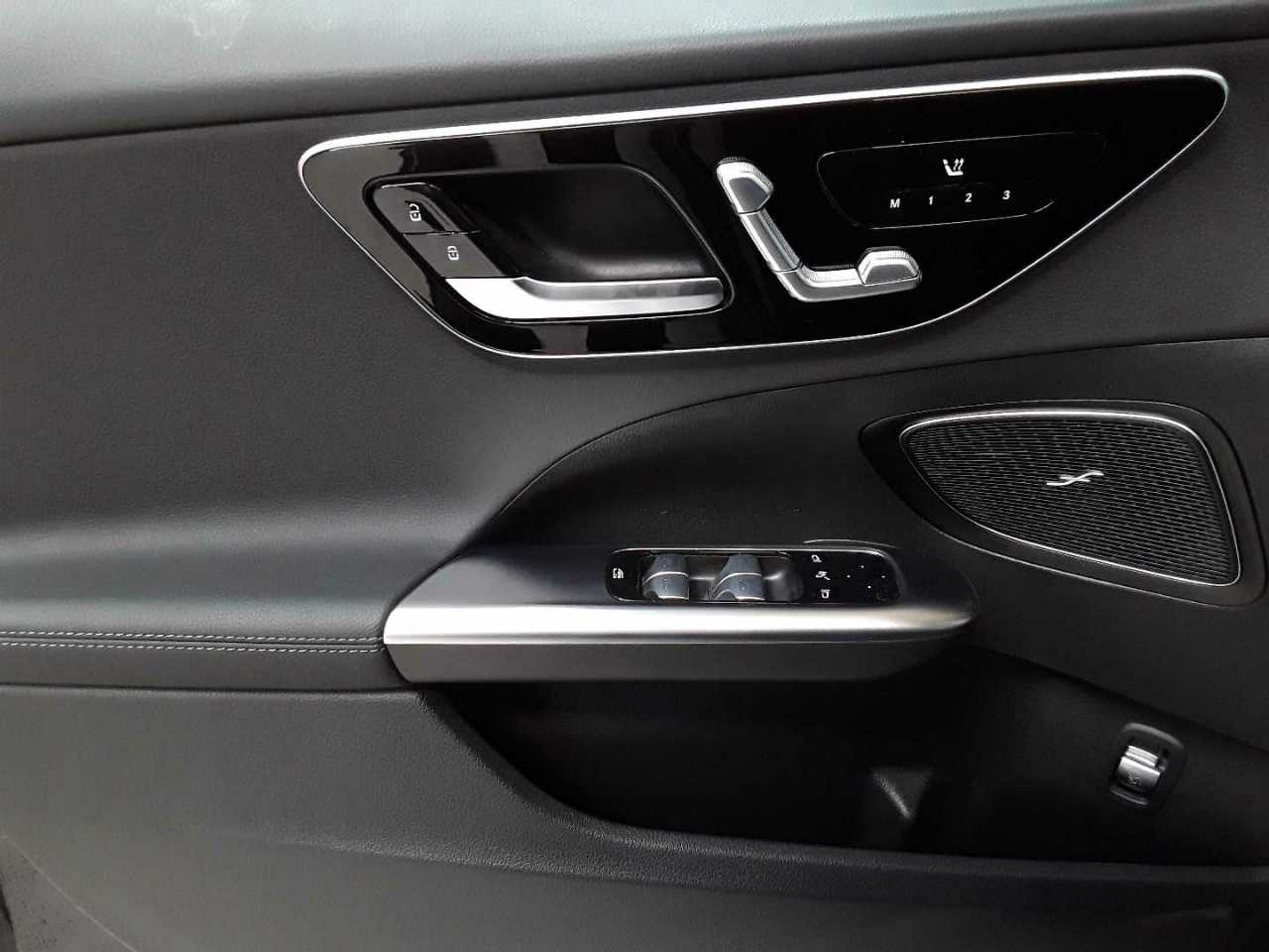 Mercedes-Benz C 220 d 4Matic T 9G-TRONIC Avantgarde 16