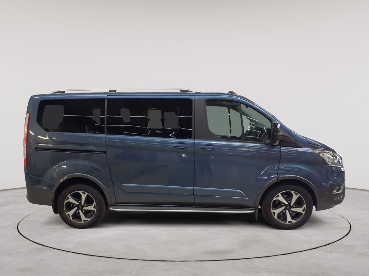Ford Tourneo Custom 320 L1H1 VA Autm. Active 3
