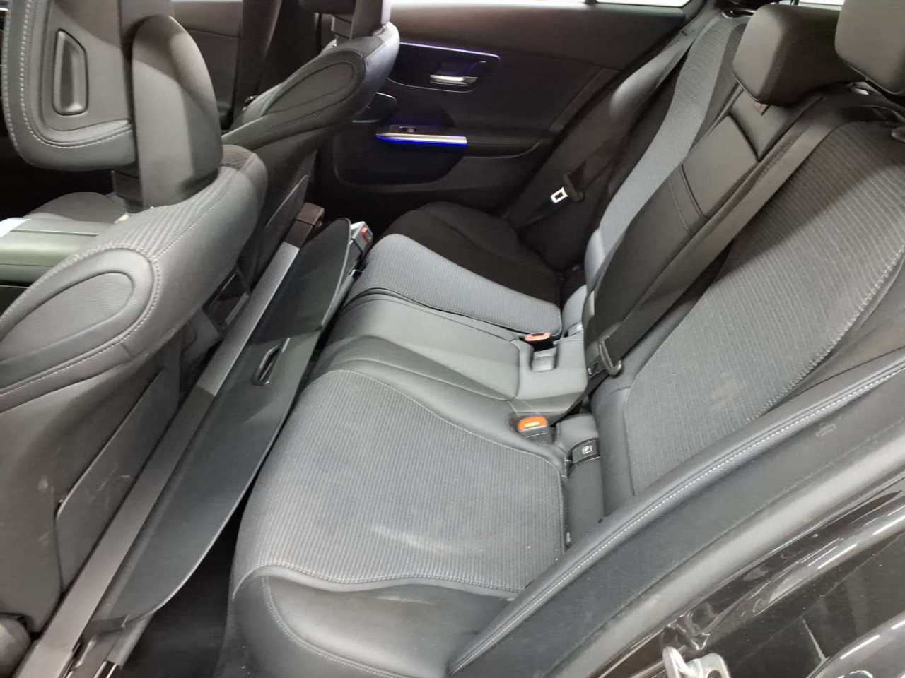 Mercedes-Benz C 200 d T 9G-TRONIC Avantgarde Advanced 13